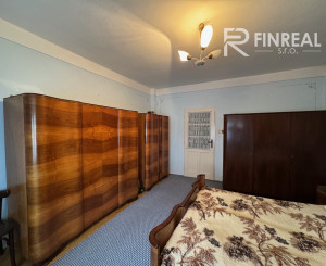 Ponúkame NA PREDAJ rodinný dom+pozemok 1054 m2 v Kolárove!