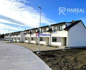 FINREAL s.r.o. ponúka na PREDAJ rodinný dom D3 v Zem. Olči!