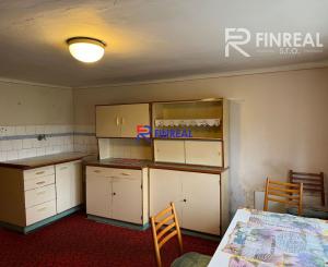 NA PREDAJ-rodinný dom v Komárne-Nová Stráž !