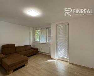 NA PREDAJ - 2 izbový  byt v Kolárove - REZERVOVANÉ !