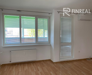 NA PRENÁJOM - 2 izbový byt v Kolárove !