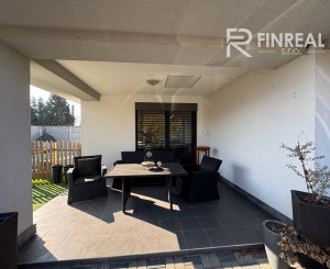 FINREAL s.r.o. Vám ponúka na PREDAJ rodinný dom v Kolárove!