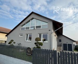 FINREAL s.r.o. Vám ponúka NA PREDAJ rodinný dom v Kolárove!