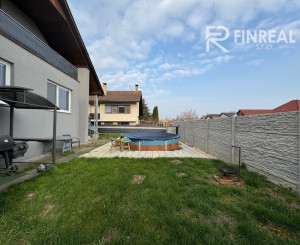 FINREAL s.r.o. Vám ponúka NA PREDAJ rodinný dom v Kolárove!