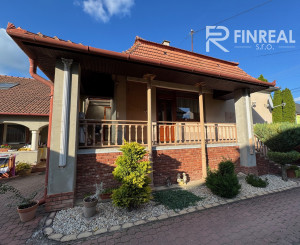 IBA U NÁS ! Ponúkame NA PREDAJ rodinný dom v Kolárove!