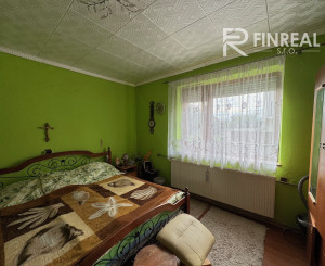 Iba u nás! Ponúkame NA PREDAJ rodinný dom v Kolárove!