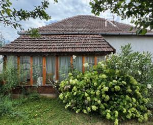 Iba u nás! Ponúkame NA PREDAJ rodinný dom v Kolárove!