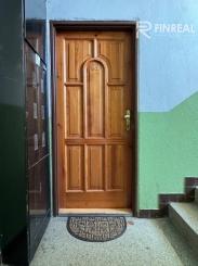 Ponúkame NA PREDAJ 3 - izbový klimatizovaný byt v Kolárove!