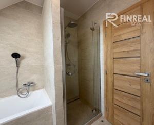 FINREAL s.r.o. Vám ponúka na PREDAJ rodinný dom v Kolárove!