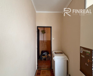 Ponúkame NA PREDAJ 3 - izbový byt v Kolárove!