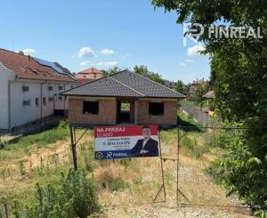 NA PREDAJ rozostavaná stavba rodinného domu v Kolárove!