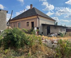 FINREAL exkluzívne PREDÁVA rodinný dom v Dvoroch / Žitavou