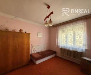 FINREAL exkluzívne ponúka NA PREDAJ rodinný dom v Kolárove!