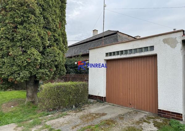 FINREAL s.r.o. ponúka rodinný dom v Kolárove !