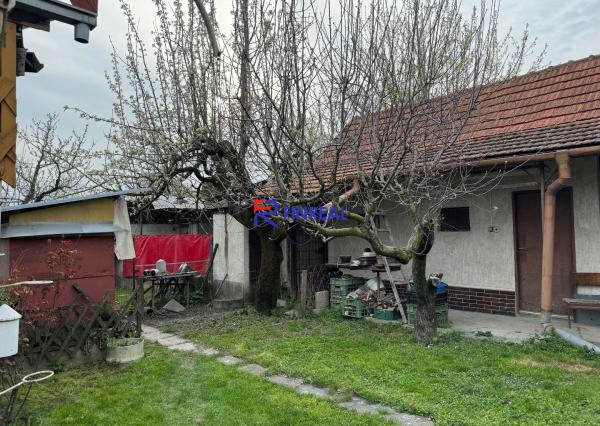 FINREAL s.r.o. ponúka rodinný dom v Kolárove !