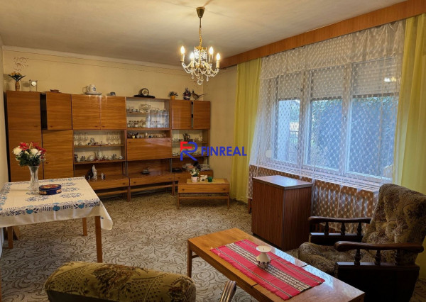 FINREAL s.r.o. ponúka rodinný dom v Kolárove !