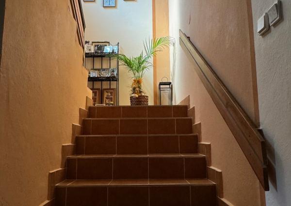 NA PREDAJ -  Rodinný dom s garážou v Hurbanove!