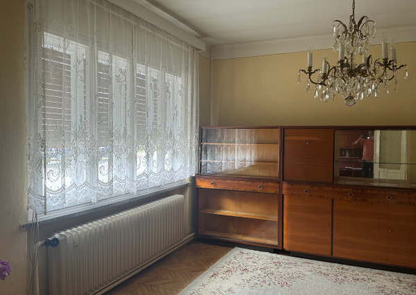 NA PREDAJ -  Rodinný dom  v obci Zemianska Olča!