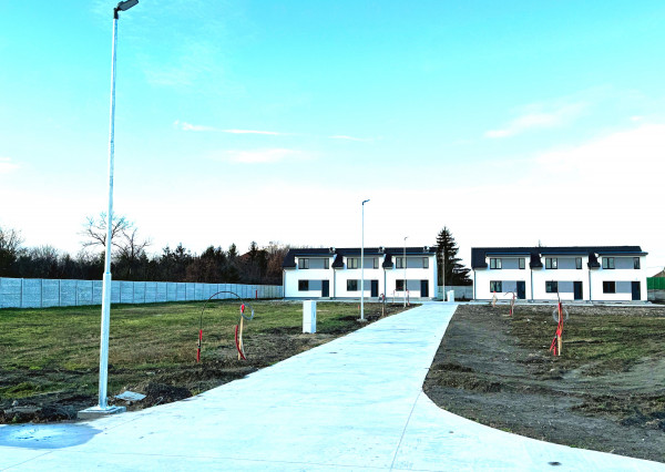 NA PREDAJ - stavebný pozemok C1- 1154m2 v Zemianskej Olči !