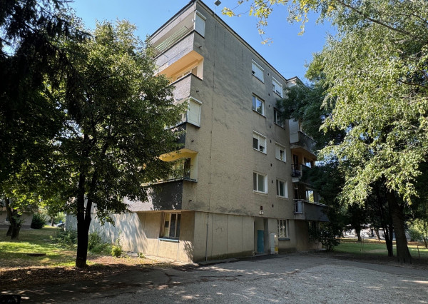 NA PREDAJ - 2 izbový  byt v Kolárove - REZERVOVANÉ !