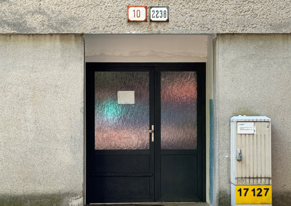 NA PREDAJ - 2 izbový  byt v Kolárove - REZERVOVANÉ !