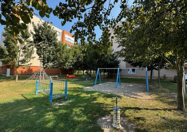 NA PREDAJ - 2 izbový  byt v Kolárove - REZERVOVANÉ !