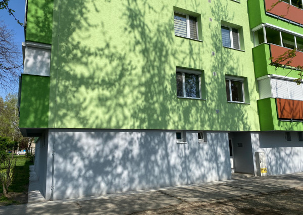 NA PRENÁJOM - 2 izbový byt v Kolárove !