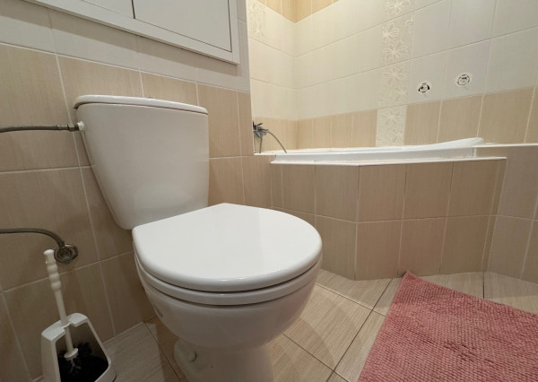 NA PREDAJ - 2 izbový byt v Komárne !