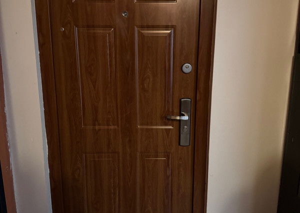 NA PREDAJ - 2 izbový byt v Komárne !