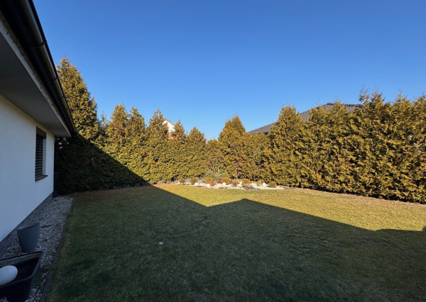 FINREAL s.r.o. Vám ponúka na PREDAJ rodinný dom v Kolárove!