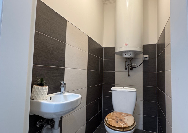 FINREAL s.r.o. Vám ponúka na PREDAJ rodinný dom v Kolárove!