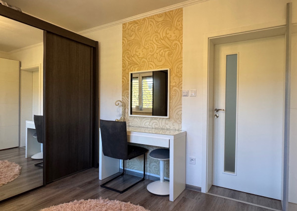 FINREAL s.r.o. Vám ponúka na PREDAJ rodinný dom v Kolárove!