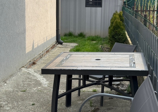 FINREAL s.r.o. Vám ponúka NA PREDAJ rodinný dom v Kolárove!