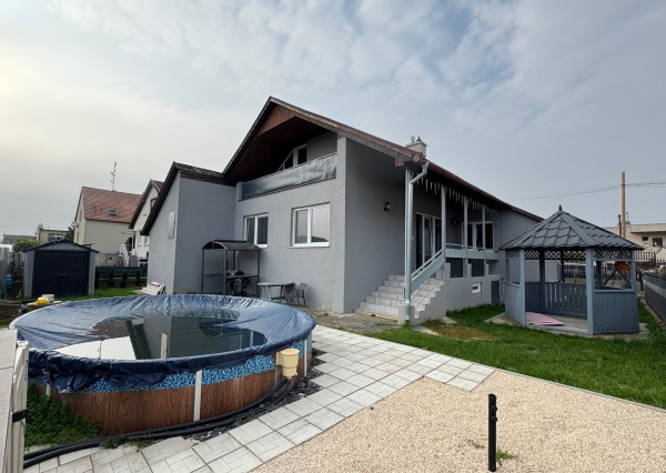 FINREAL s.r.o. Vám ponúka NA PREDAJ rodinný dom v Kolárove!