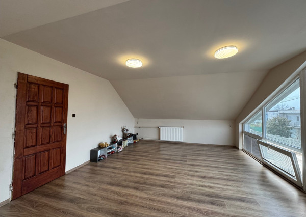 FINREAL s.r.o. Vám ponúka NA PREDAJ rodinný dom v Kolárove!