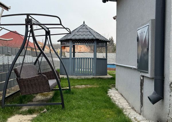 FINREAL s.r.o. Vám ponúka NA PREDAJ rodinný dom v Kolárove!