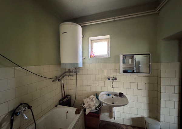 FINREAL ponúka NA PREDAJ 4 izbový rodinný dom v Hurbanove!