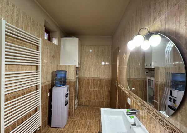 IBA U NÁS ! Ponúkame NA PREDAJ rodinný dom v Kolárove!