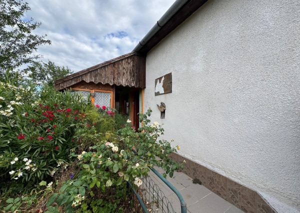 Iba u nás! Ponúkame NA PREDAJ rodinný dom v Kolárove!