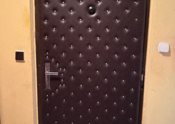 Exkluzívne ponúkame NA PREDAJ 3-izbový byt v Kolárove!