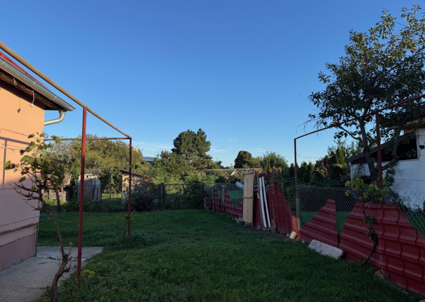 NA PREDAJ - rodinný dom v Kolárove !