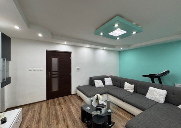 FINREAL s.r.o. Vám ponúka NA PREDAJ rodinný dom v Kolárovo!