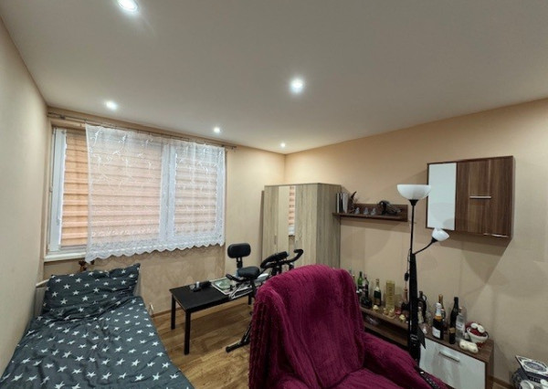 FINREAL s.r.o. Vám ponúka NA PREDAJ rodinný dom v Kolárovo!