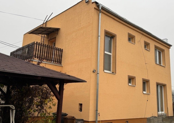 FINREAL s.r.o. Vám ponúka NA PREDAJ rodinný dom v Kolárovo!