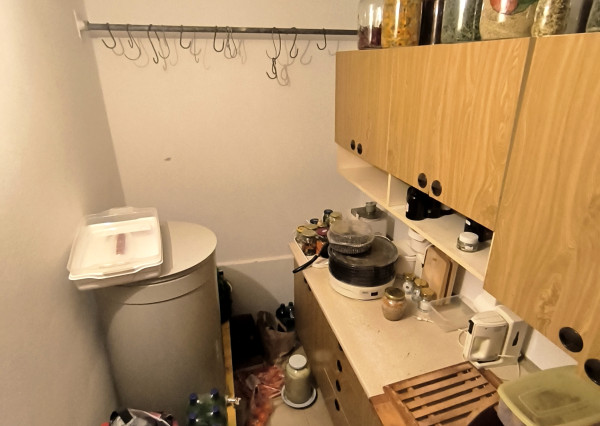 NA PREDAJ rodinný dom s garážou a záhradou v Hurbanove !