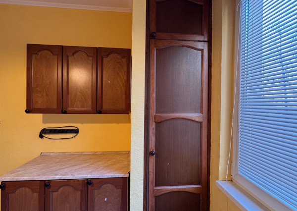 Ponúkame NA PREDAJ 3 - izbový klimatizovaný byt v Kolárove!