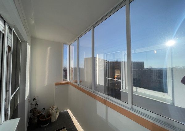 Ponúkame na predaj 3 izbový byt v Šali !