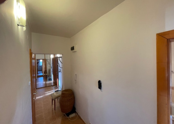 Ponúkame na predaj 3 izbový byt v Šali !