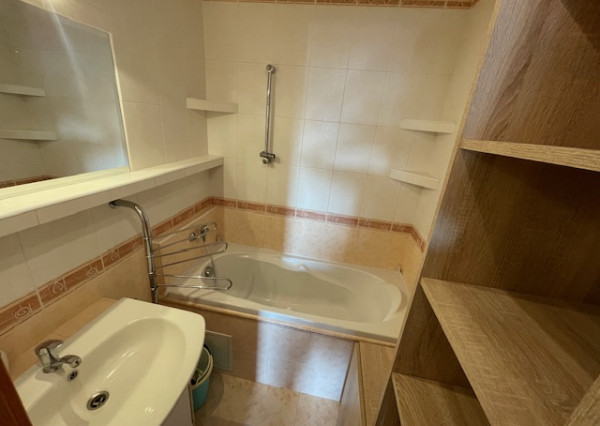 Ponúkame na predaj 3 izbový byt v Šali !