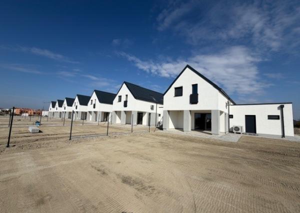 FINREAL s.r.o. Vám ponúka na PREDAJ rodinný dom v Kolárove!